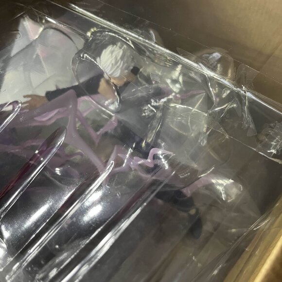 Jujutsu Kaisen Anime Gojo Satoru Figure Model Statue 18 cm with Box *rea… - Picture 9 of 9